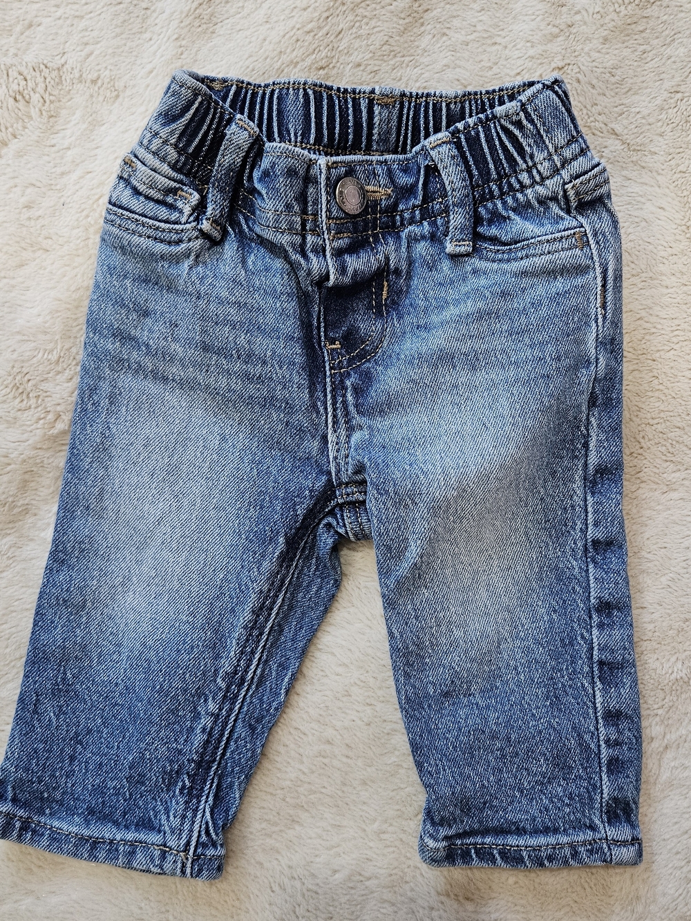 Old Navy Baby Blue Denim Jeans - 3-0 Months